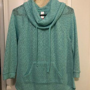 scoop neck pullover